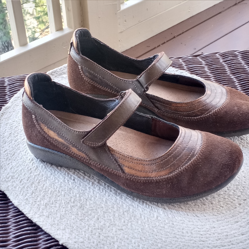 Naot Leather Kirei Mary Janes - Picture 1 of 15